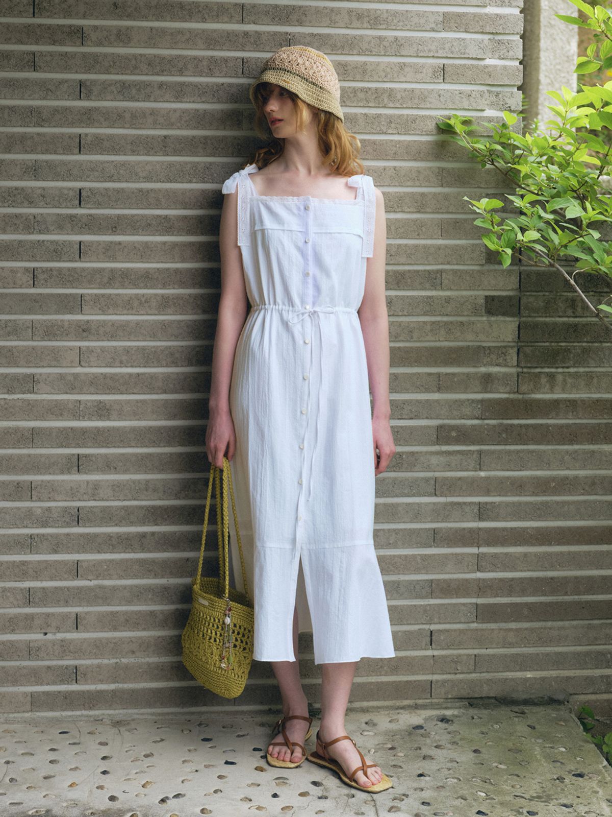오앨(OUEL) LACE STRAP BUTTON-UP LONG DRESS_WHITE