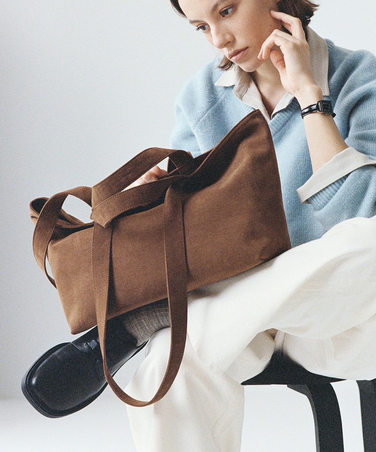 태서울(TAESEOUL) Brick 2way suede bag (Brown)