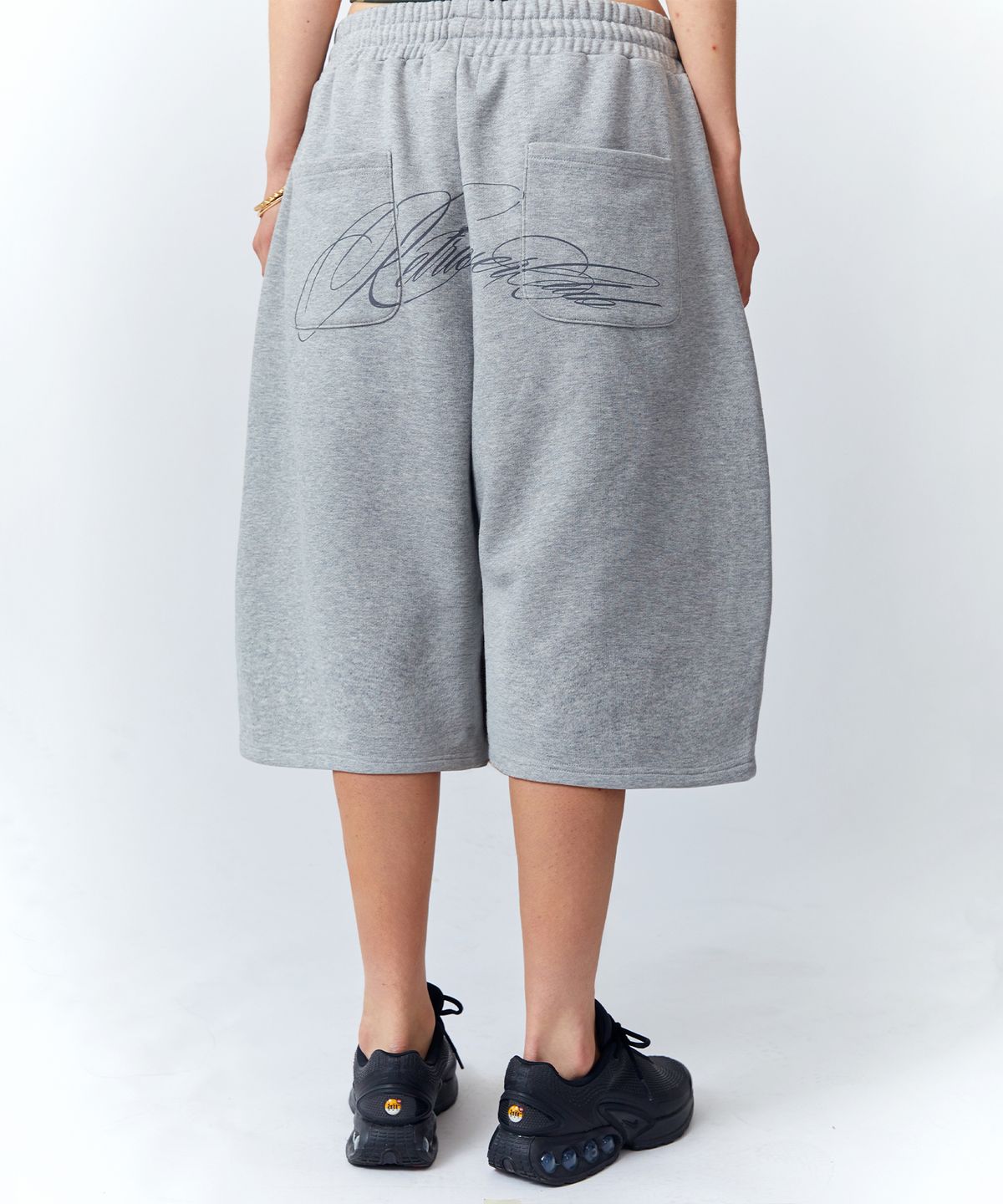 리트리버클럽(RETRIEVER CLUB) SCRIPT SWEAT PANTS [GRAY]