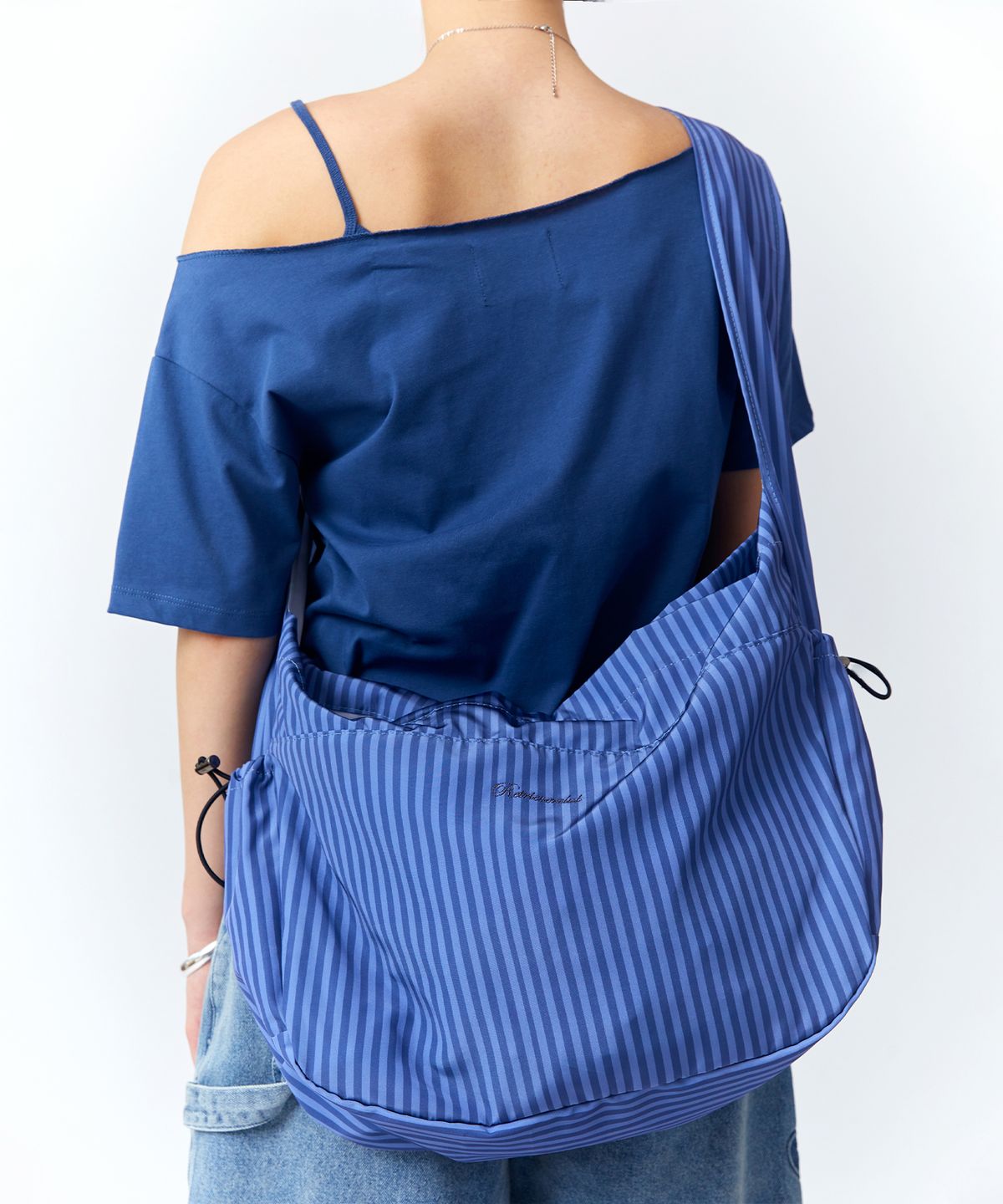 리트리버클럽(RETRIEVER CLUB) STRING CROSS BAG [BLUE]