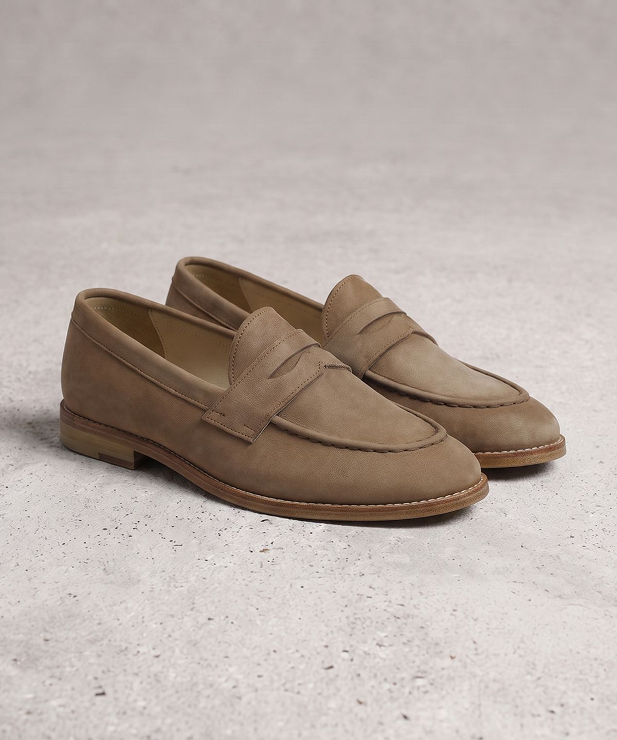 피렌체 아뜨리에(FIRENZE ATELIER) [홍창] 스테디라인 머스트헤브 베이직 페니로퍼 4070 [BEIGE NUBUCK]