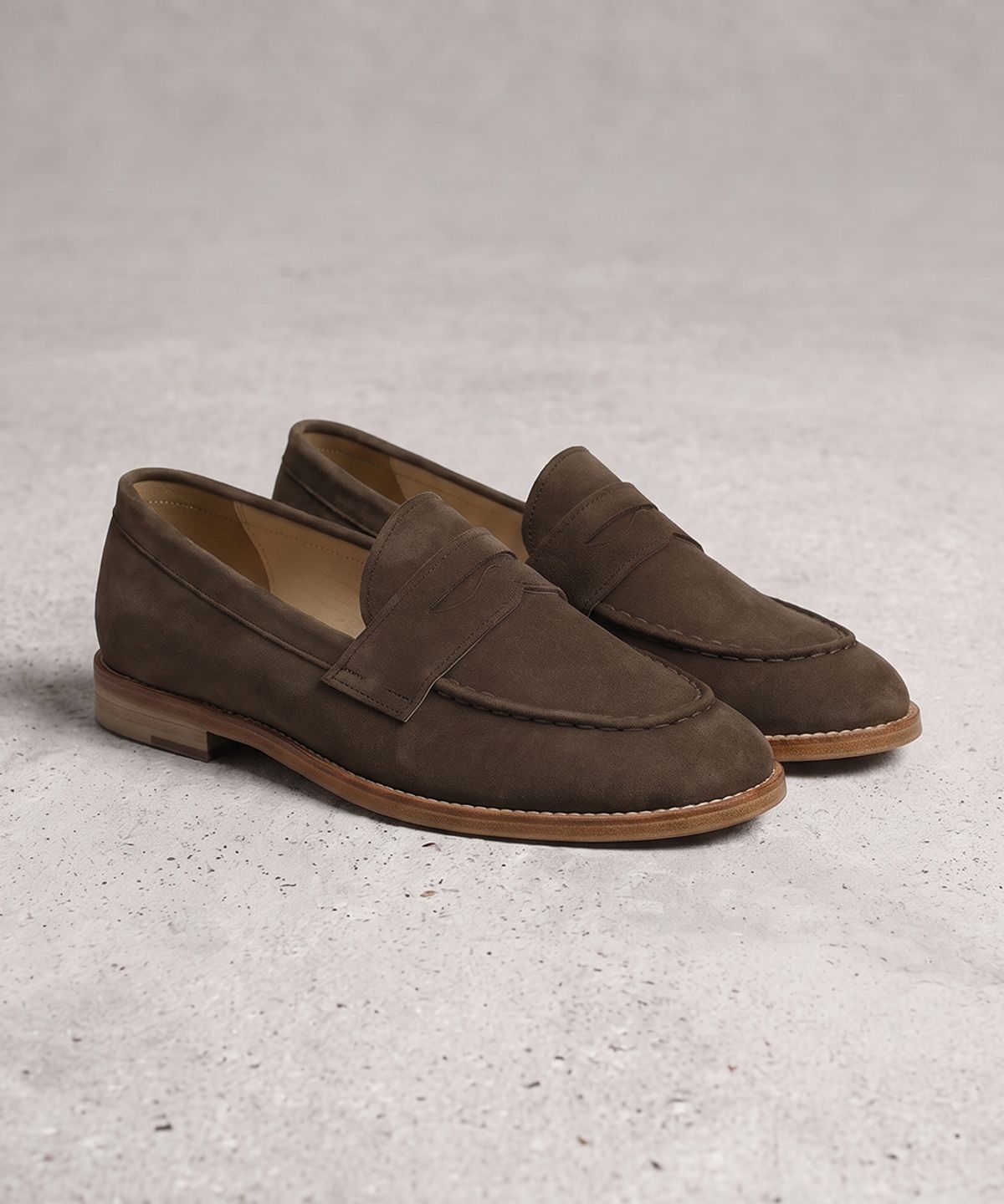 피렌체 아뜨리에(FIRENZE ATELIER) [홍창] 스테디라인 머스트헤브 베이직 페니로퍼 4070 [DARK BROWN SUEDE]