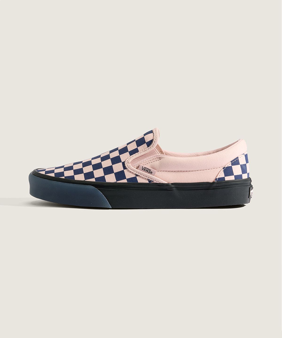 반스(VANS) 클래식 슬립온 - (체커보드) 네이비:핑크 / VN000EACGLE1