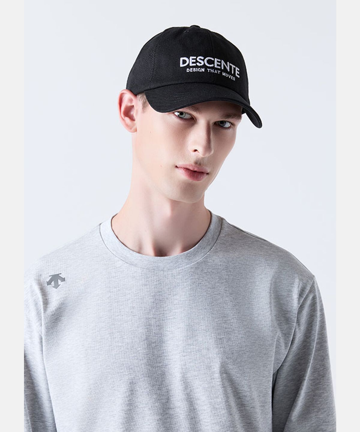 데상트(DESCENTE) 워딩 볼캡 블랙(SQ323UCP75)