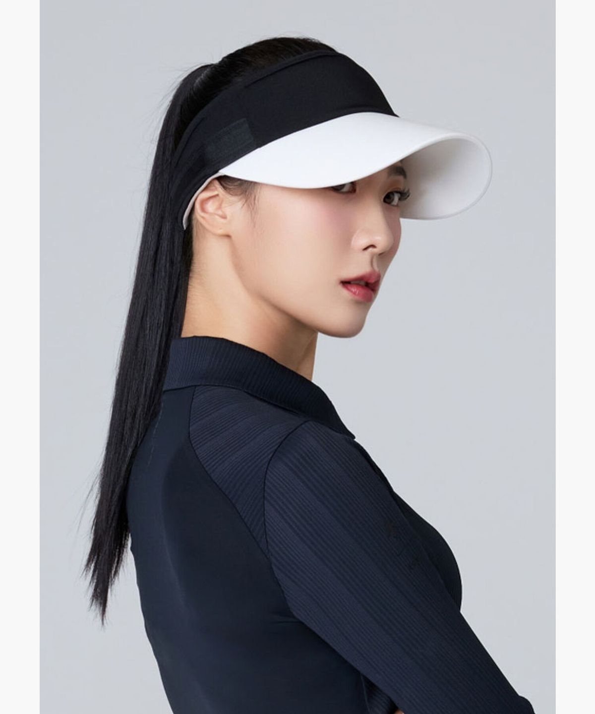데상트 골프(DESCENTE GOLF) 여성 에센셜 리본 선바이저 (DQ32WFSV73)