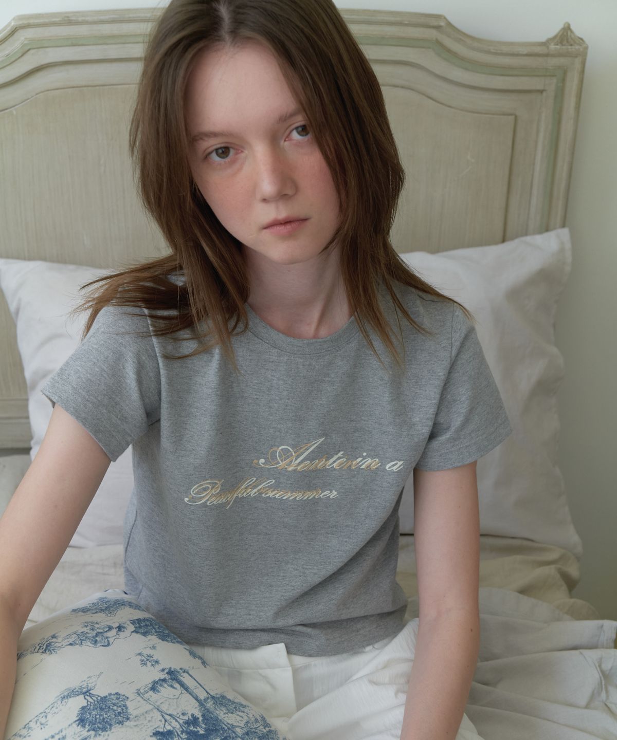 앤테(AENTE) Cozy lettering basic t-shirt - Gray