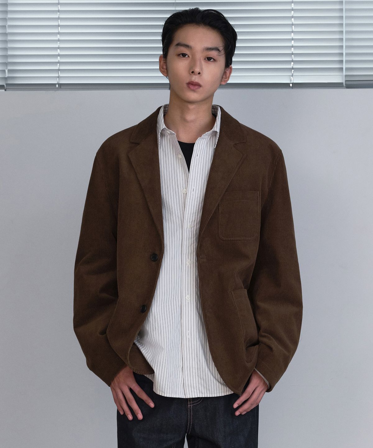 무신사 스탠다드(MUSINSA STANDARD) [시티 워커스] 8W 코듀로이 블레이저 [브라운]