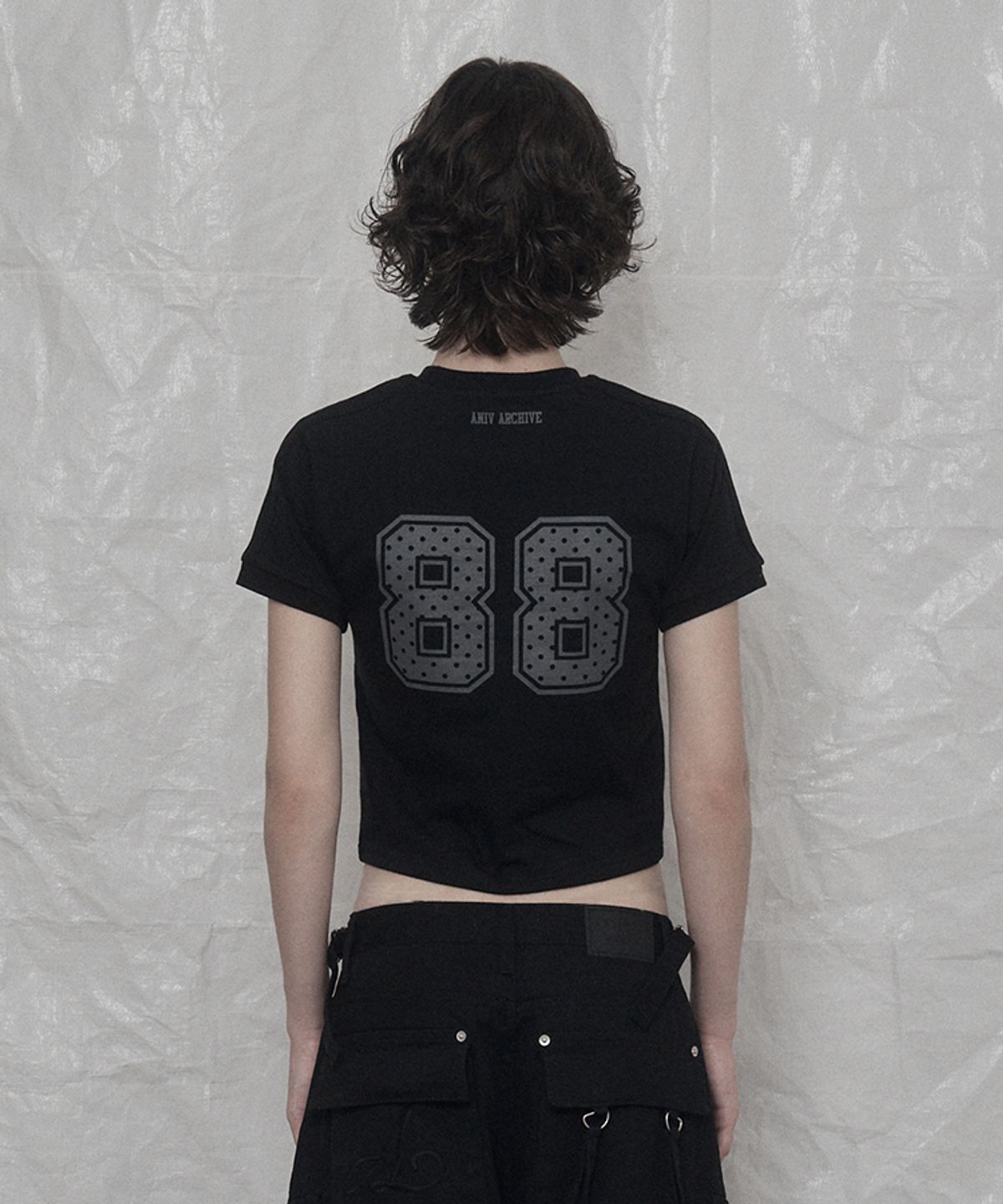 어니브(ANIV) DOT 88 FOOTBALL T-SHIRT BLACK