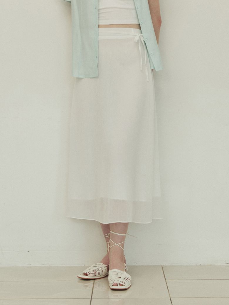 Double line ribbon strap long flare skirt - white