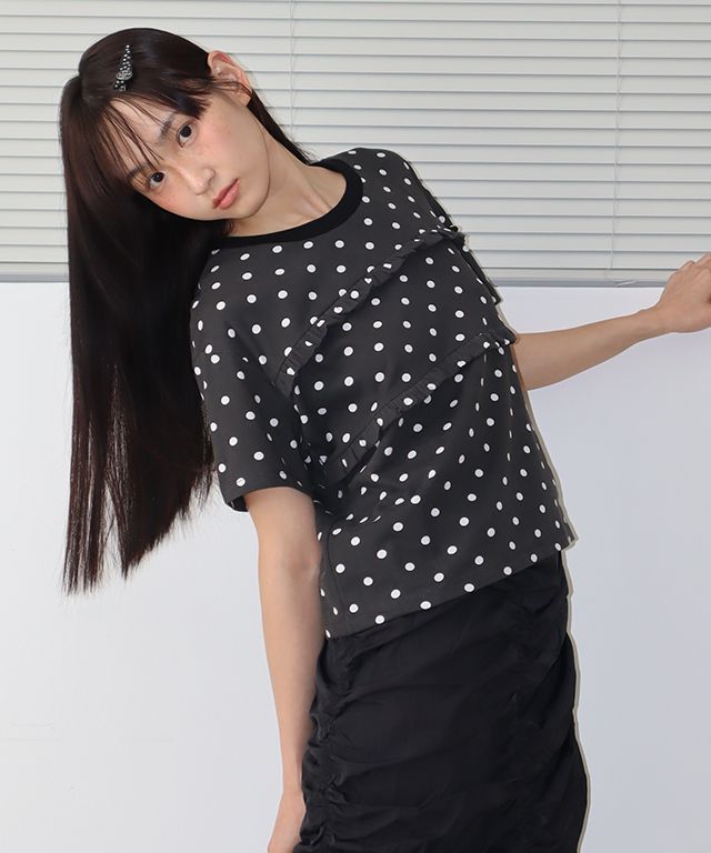 Tシャツ・カットソー RONRON PENDANT LINE FRILL BASIC FIT T SHIRT BLACK RR25AST414 MUSINSA | RONRON PENDANT LINE FRILL BASIC FIT T SHIRT BLACK