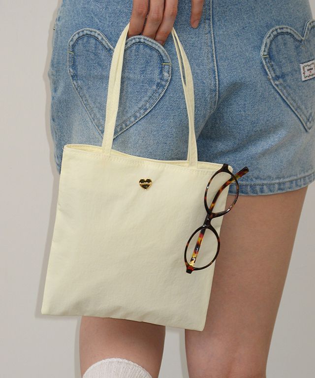 トートバッグ RONRON HEART SQUARE NYLON BAG CREAM MUSINSA | RONRON HEART SQUARE NYLON BAG CREAM