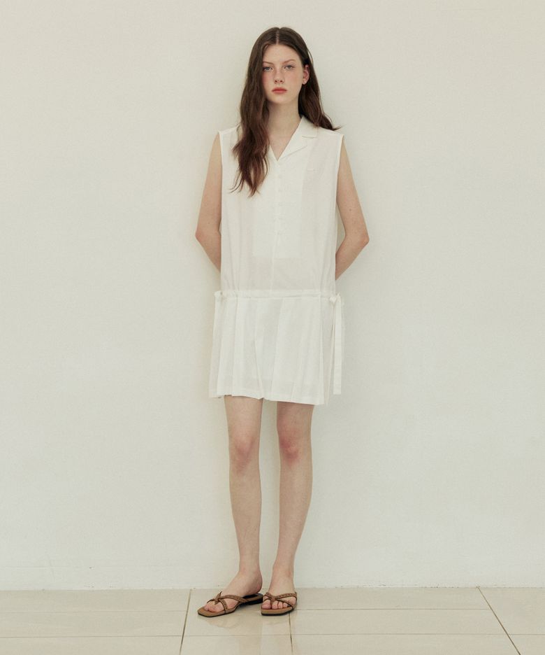 Sleeveless button pleats mini dress - white
