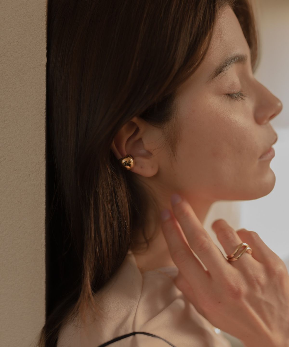 노비스도쿄(NOVICE TOKYO) 볼드 링 이어커프 귀찌 남녀 공용 Volume Ear Cuff / Gold