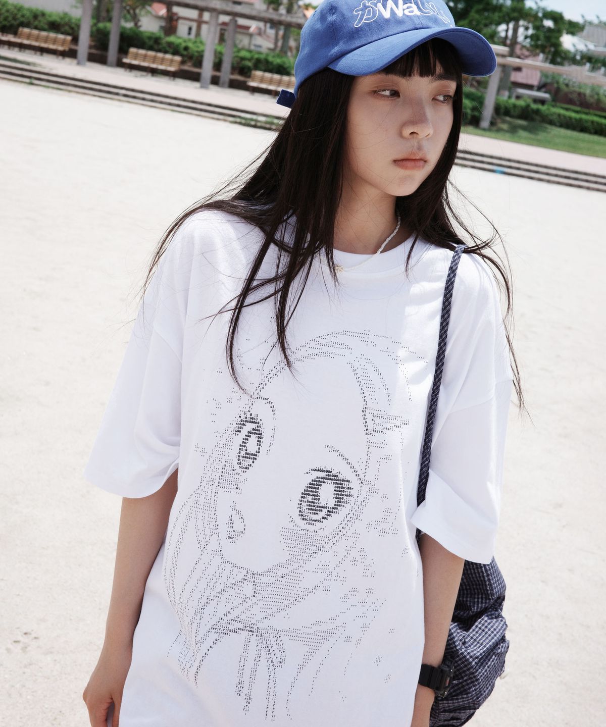 원더비지터(WONDERVISITOR) Ascii Heesu Overfit T-shirt [White]