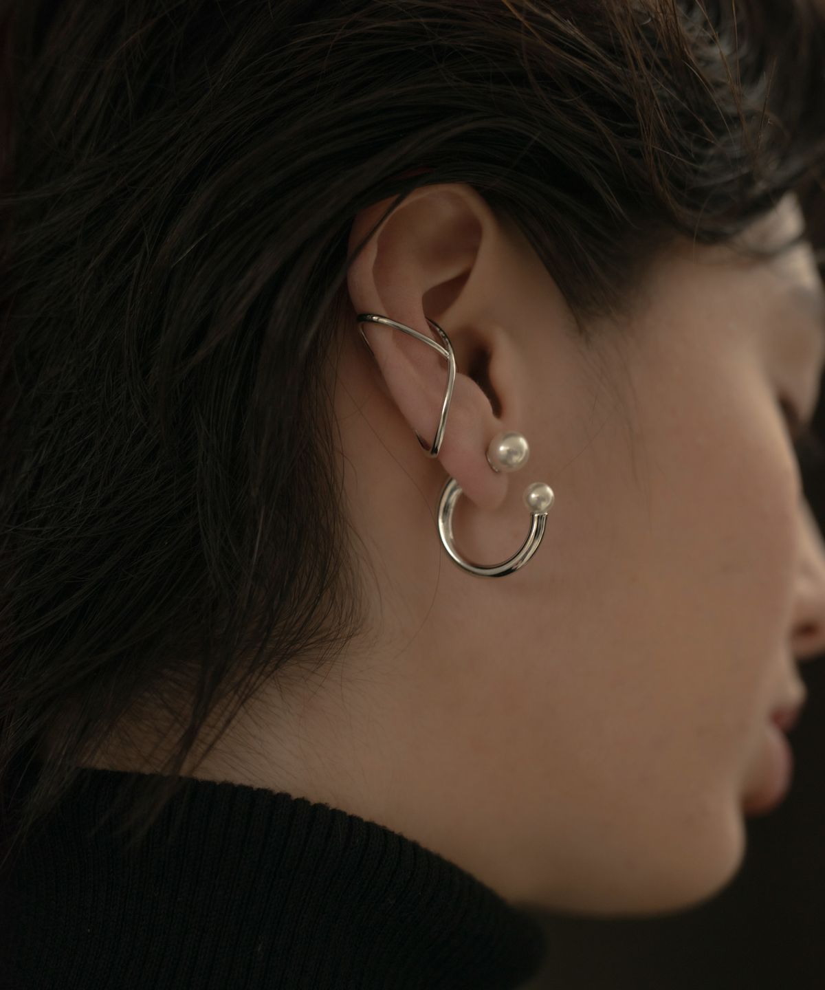 노비스도쿄(NOVICE TOKYO) 더블 진주 후프 피어스 Double Pearl Hoop Pierce / Silver
