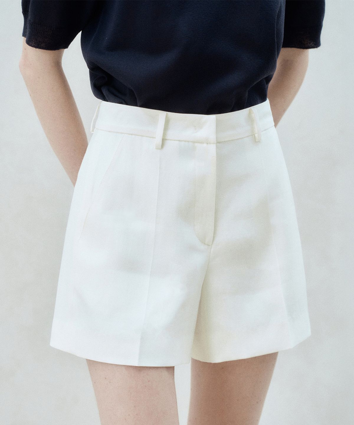 리이(RE RHEE) LINEN BLEND SHORT