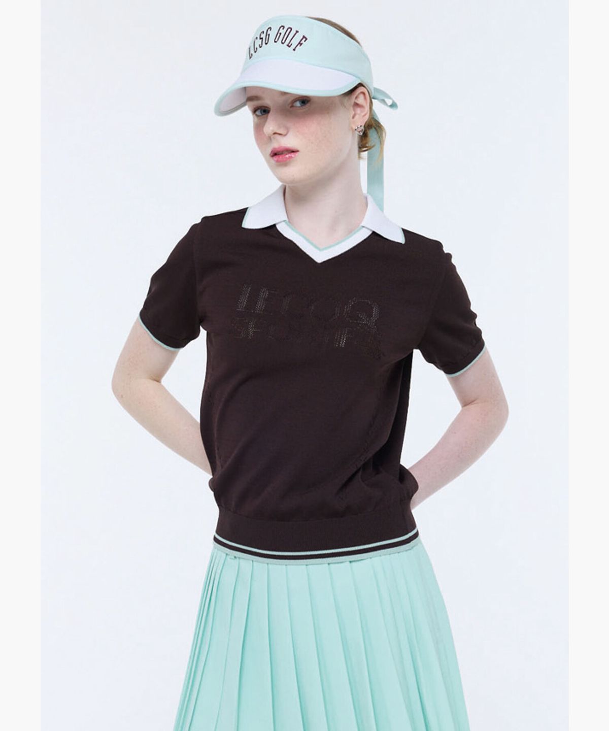 르꼬끄 골프(LECOQ GOLF) 여성 레터링 조직 반팔 카라 스웨터 (GQ322LKP71)