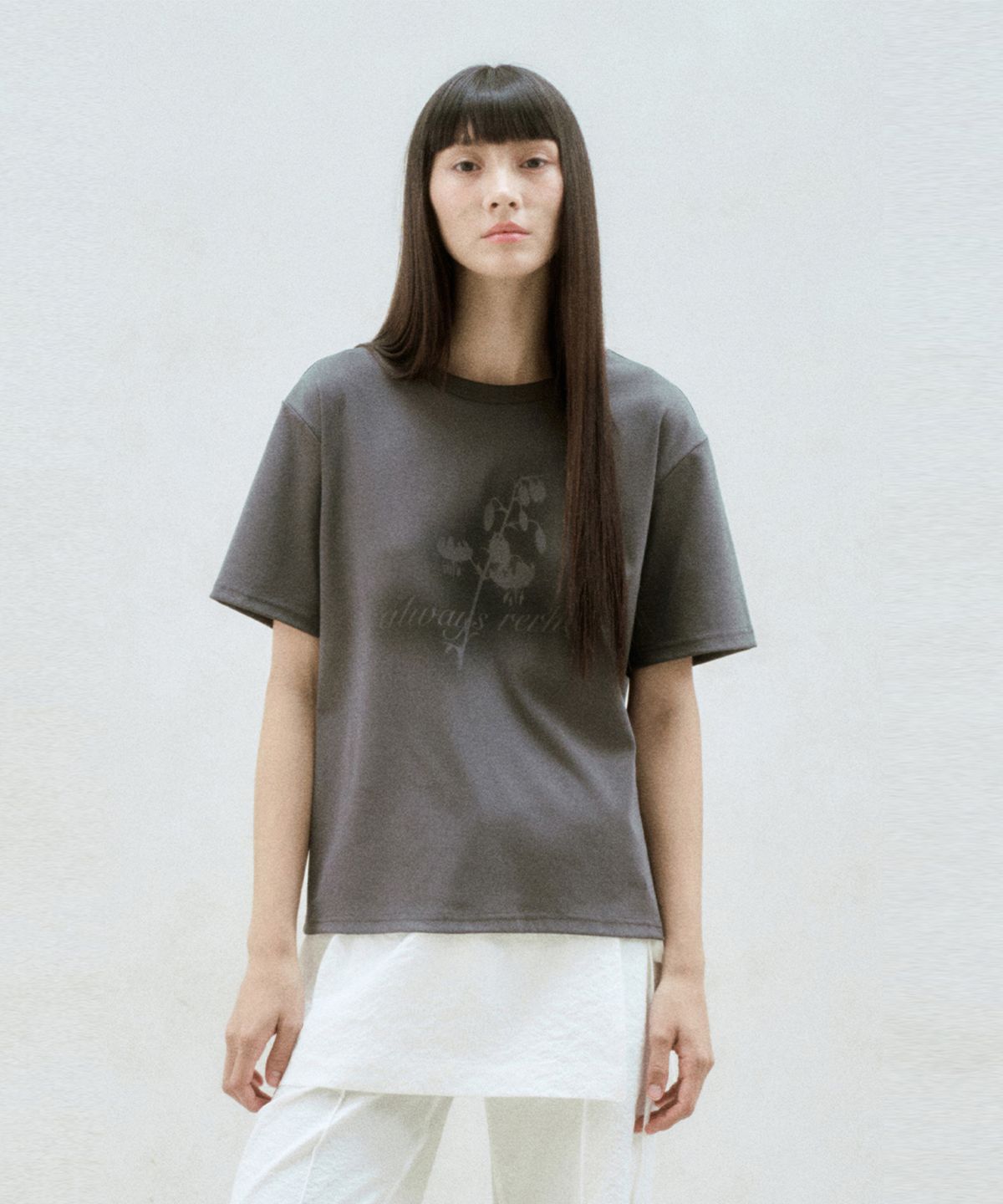 리이(RE RHEE) SPRAY PRINTED T SHIRT