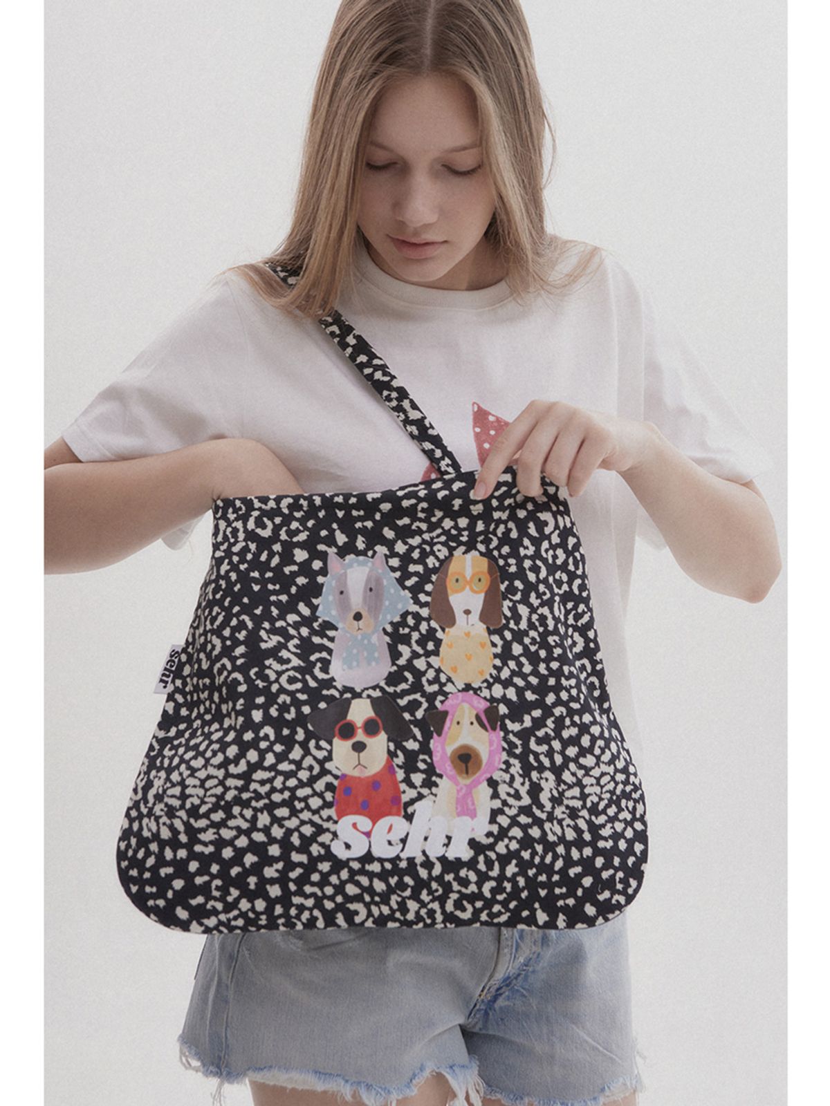 세르(SEHR) Puppy Family Easy Bag (Leo Black)