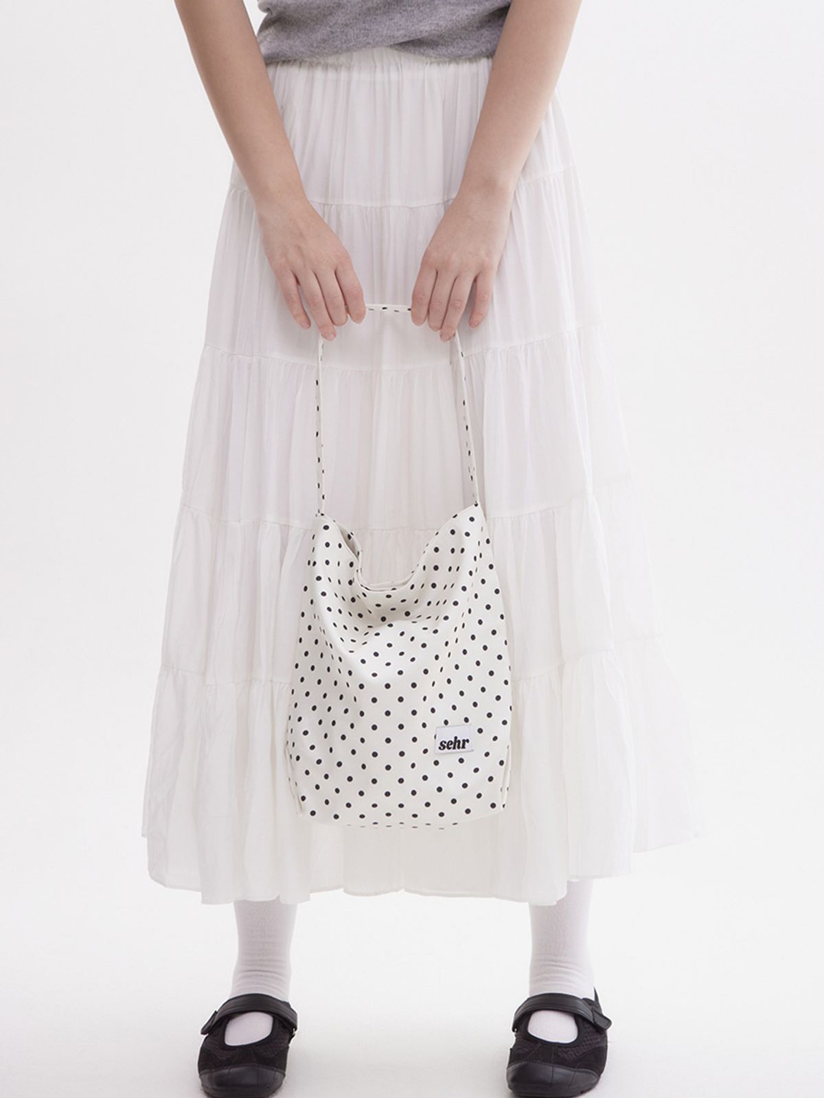 세르(SEHR) Dot Dot Bucket Bag (Ivory)