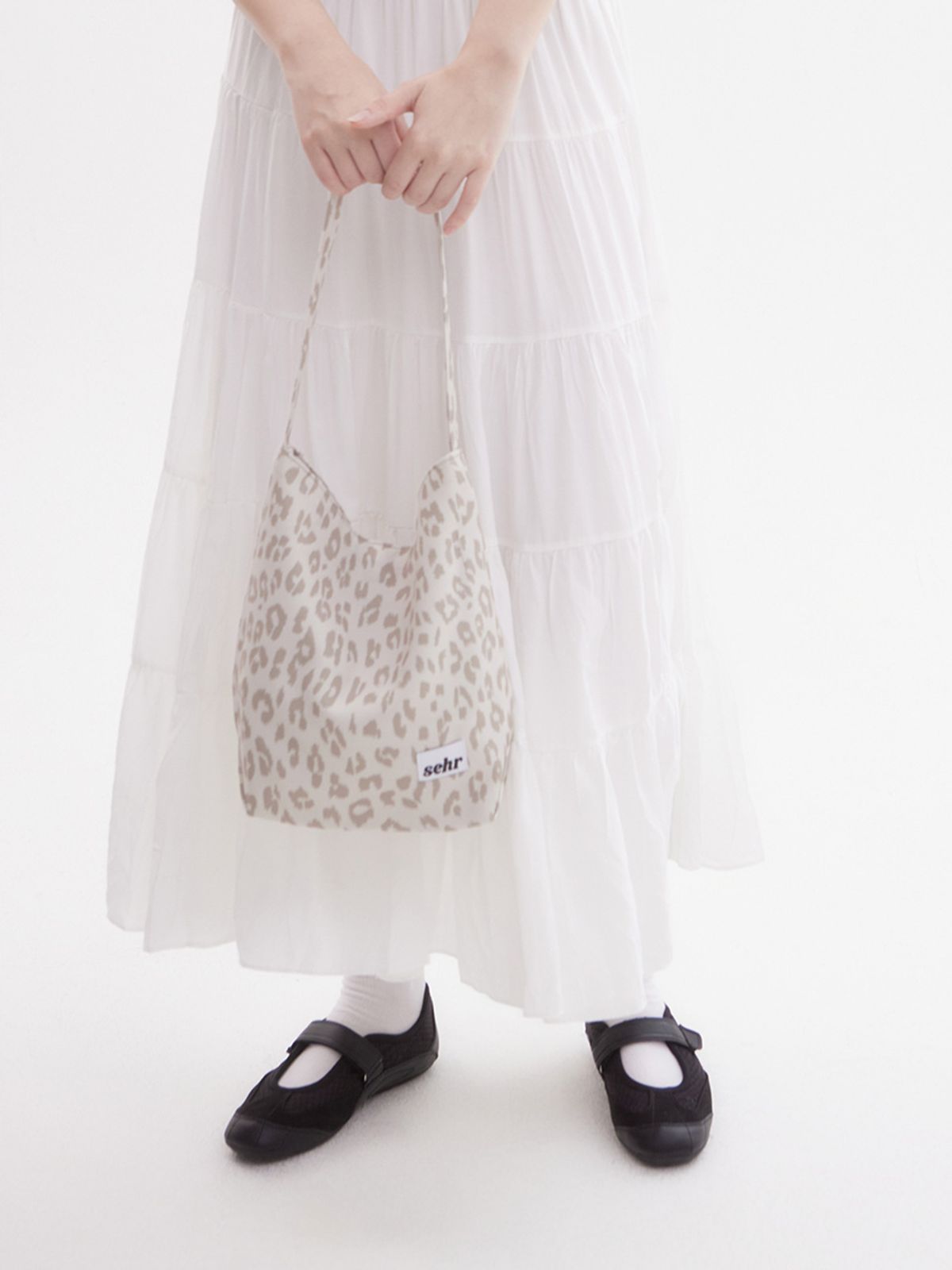 세르(SEHR) Leopard Bucket Bag (Light Beige)