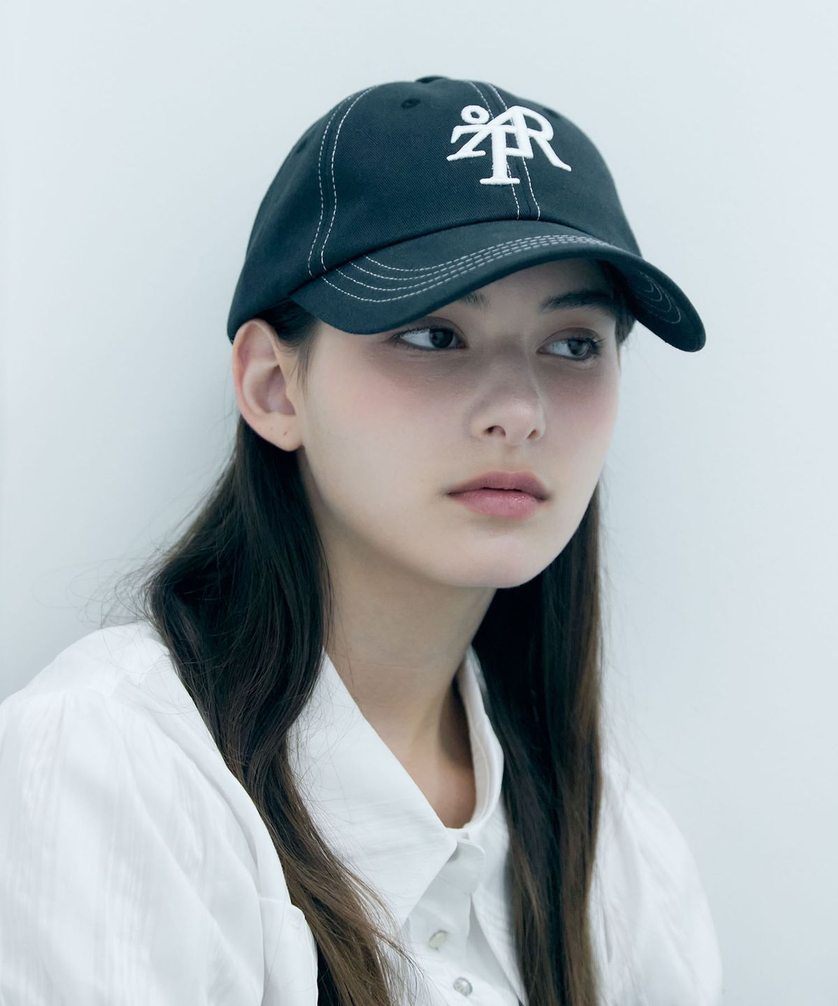 오아트(OART) Signature Typo Stitch Cap [BLACK]