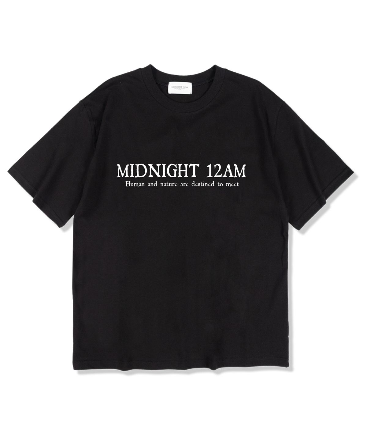 미드나잇12에이엠(MIDNIGHT12AM) 베이직로고 반팔 티셔츠 블랙