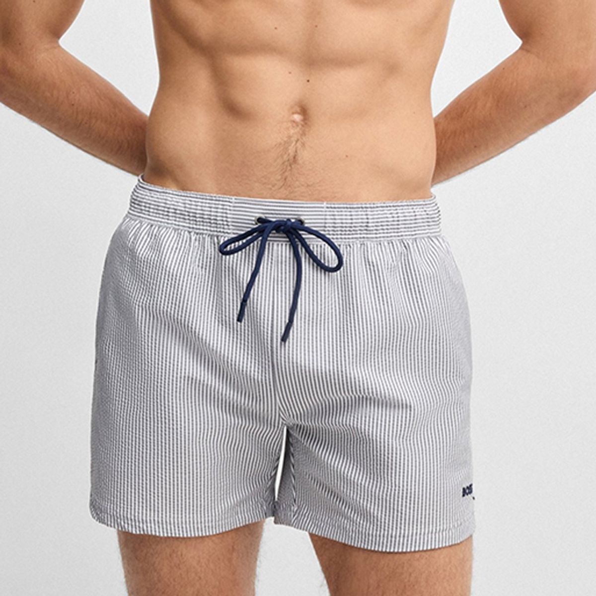 보스 스포츠(BOSS SPORTS) BOSS 스트라이프 시어서커 패브릭 스윔쇼츠(50540042413)