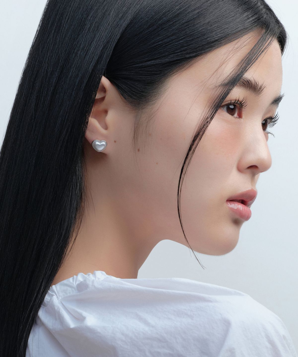 무신사 스탠다드 우먼(MUSINSA STANDARD WOMAN) 우먼즈 펄 하트 이어링 [실버]
