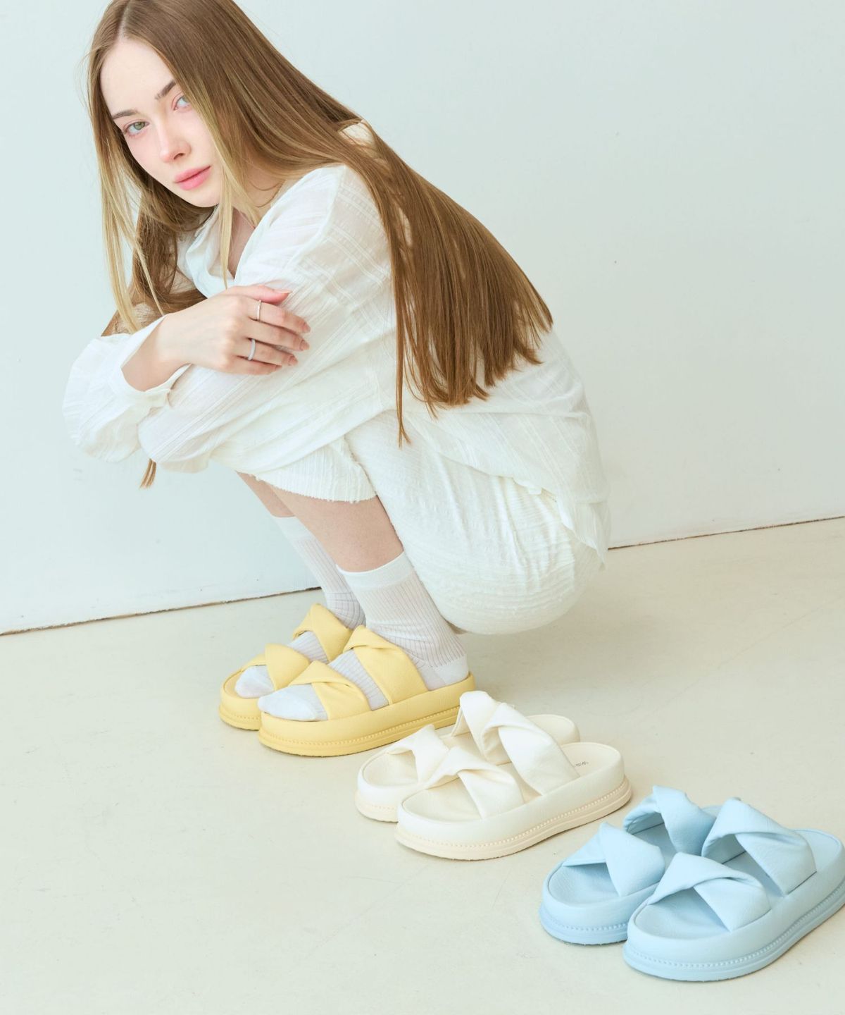 스퍼(SPUR) Roa Softly 플랫폼 샌들 5cm -VS9094 (3color)