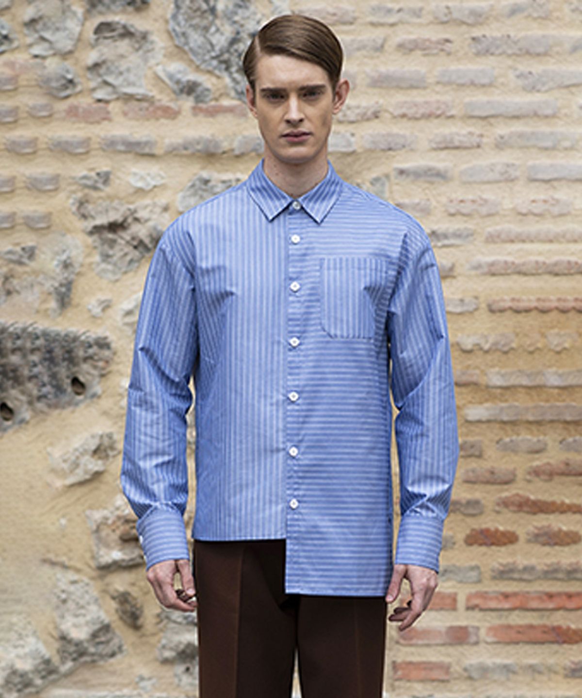 아바몰리(AVA MOLLI) Hansson stripe shirt