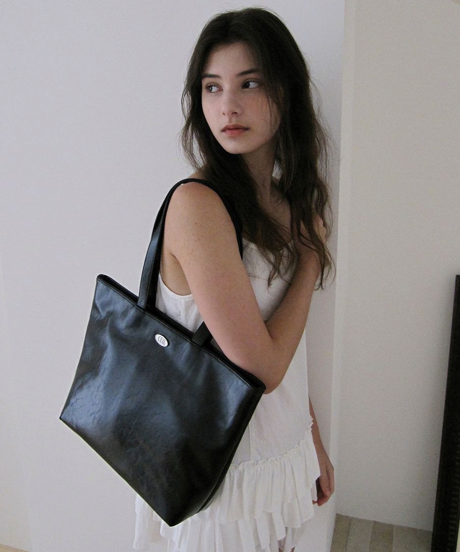 ★ dumaro★ Dion shoulder bag black Dion Shoulder Bag / Bla MUSINSA | DUMARO Dion Big Shoulder Bag / Black