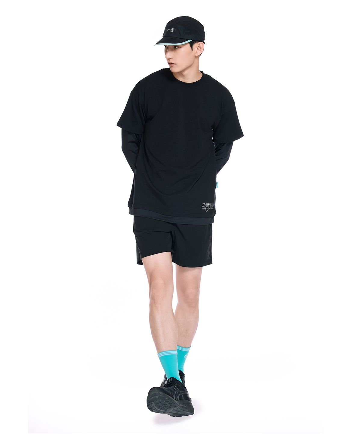 어고우(AGOW) 글라이드 핏 롱 슬리브 티셔츠 블랙