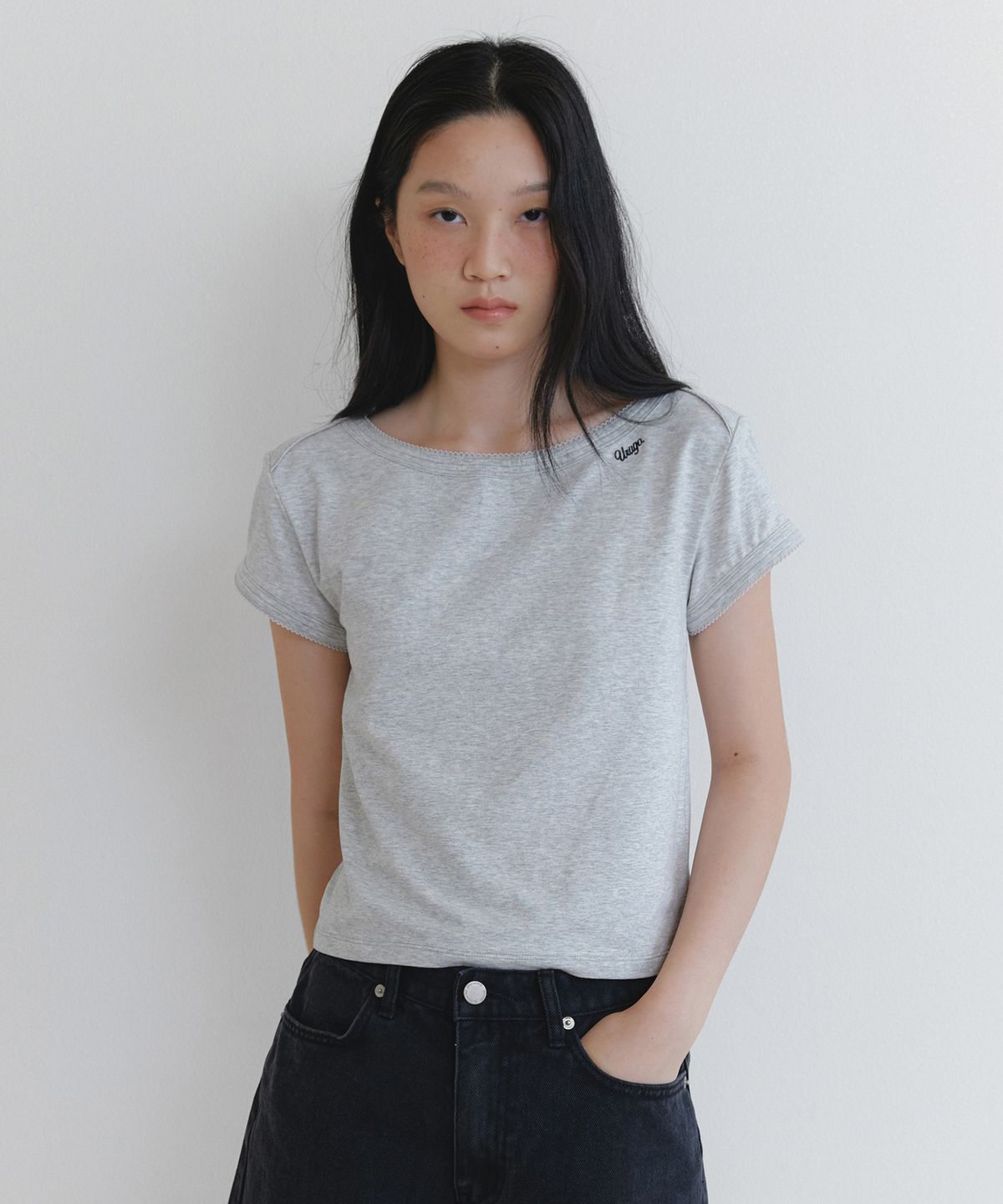 유라고(URAGO) Lace boatneck crop t-shirt