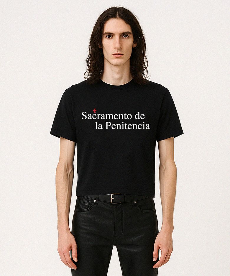 sacramento de la penitencia crop fit tee (black)