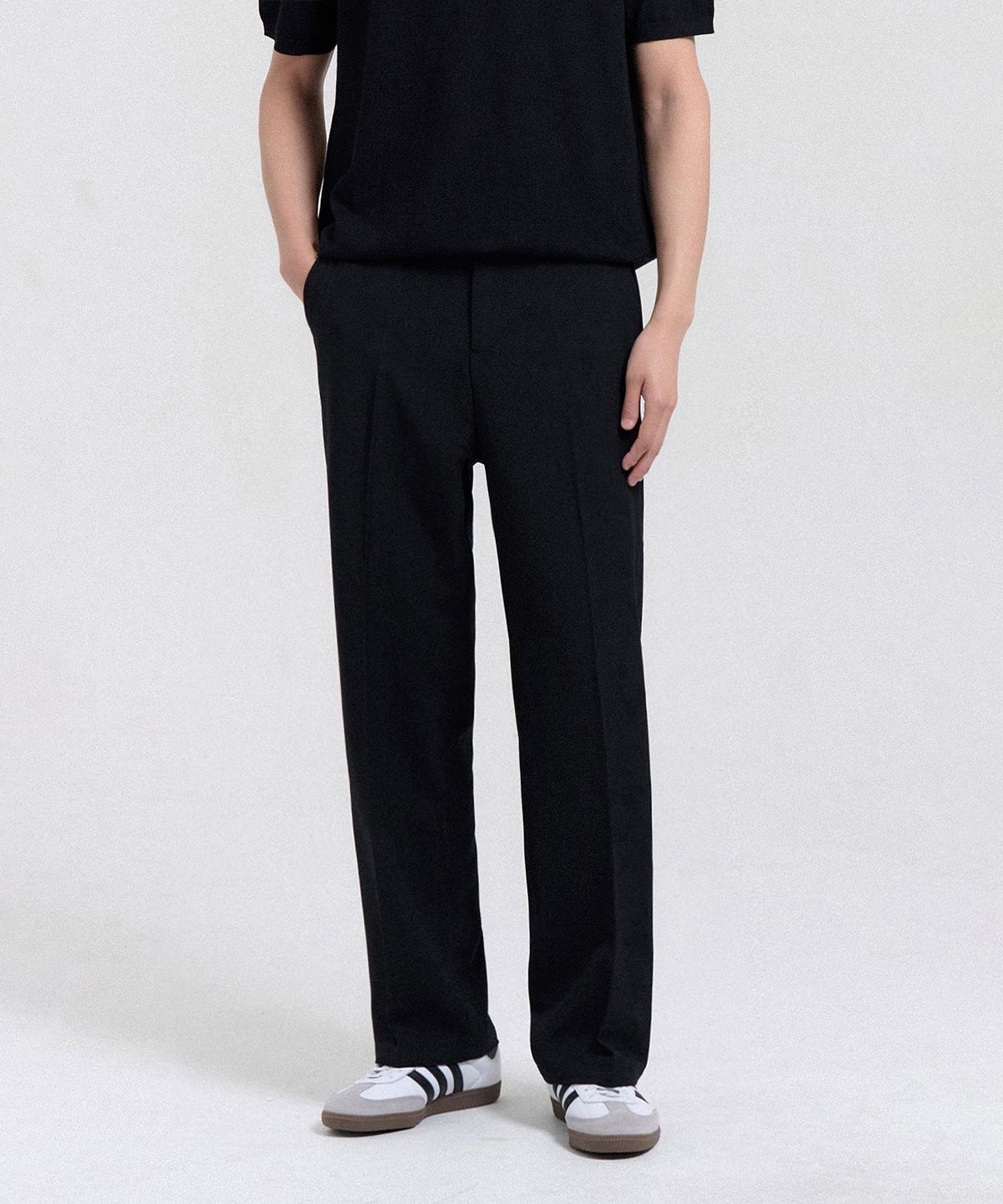 크레드먼스(CREEDMENS) 이지 세미 와이드 슬랙스 (Black)