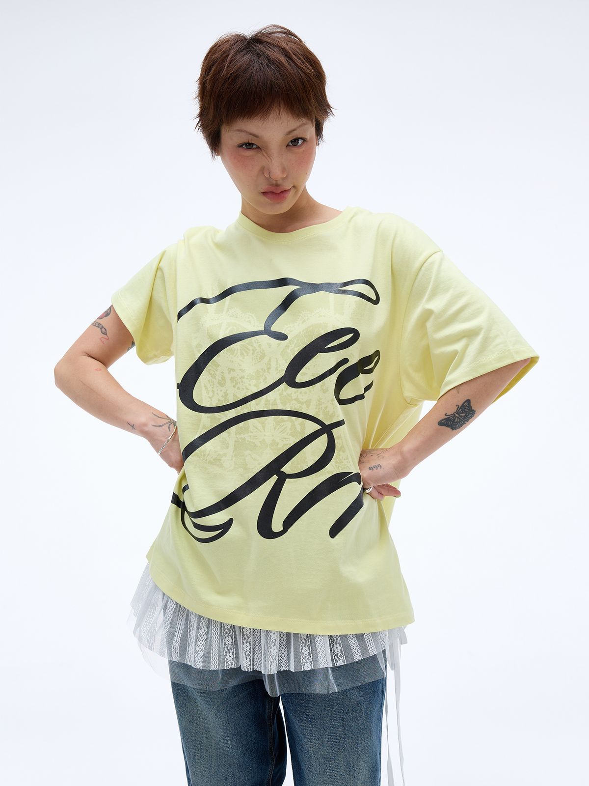 이이이알알알(EEERRR) Big Pearl Logo Corset Printing T-shirt (Light yellow)