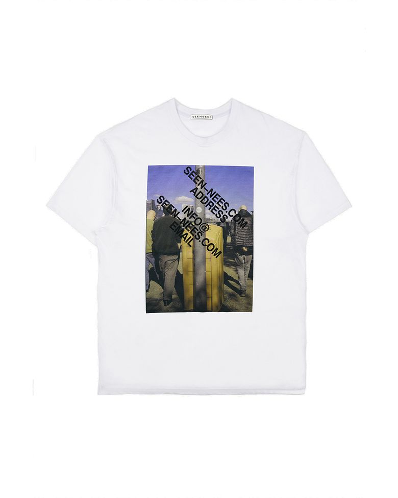 PHOTO Contact LOGO WHITE T-SHIRTS (People)