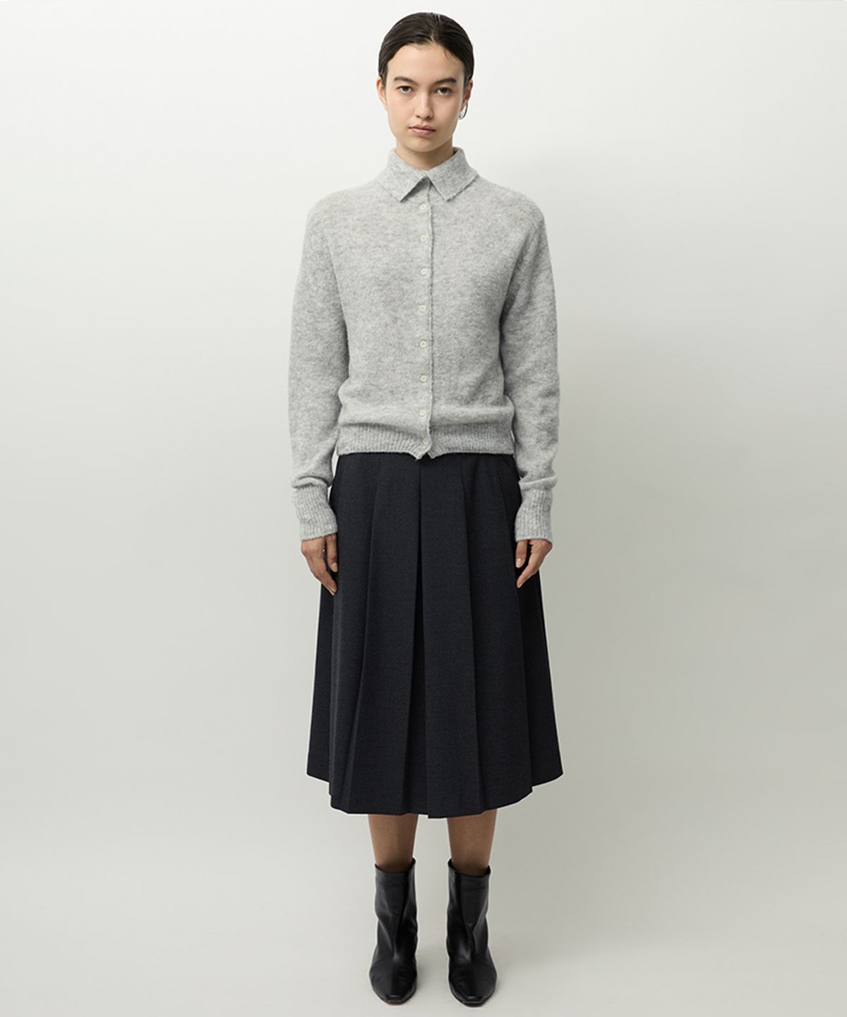 러프사이드 화이트라벨(ROUGH SIDE WHITE LABEL) Highneck Collar Cardigan M.Grey