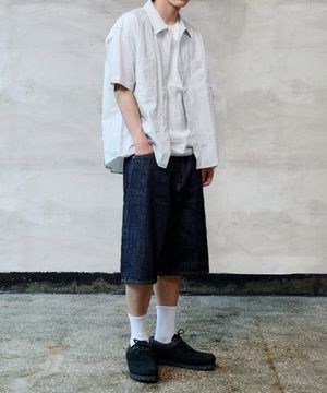 DEN0891 Mid-Indigo Selvedge Bermuda Pants