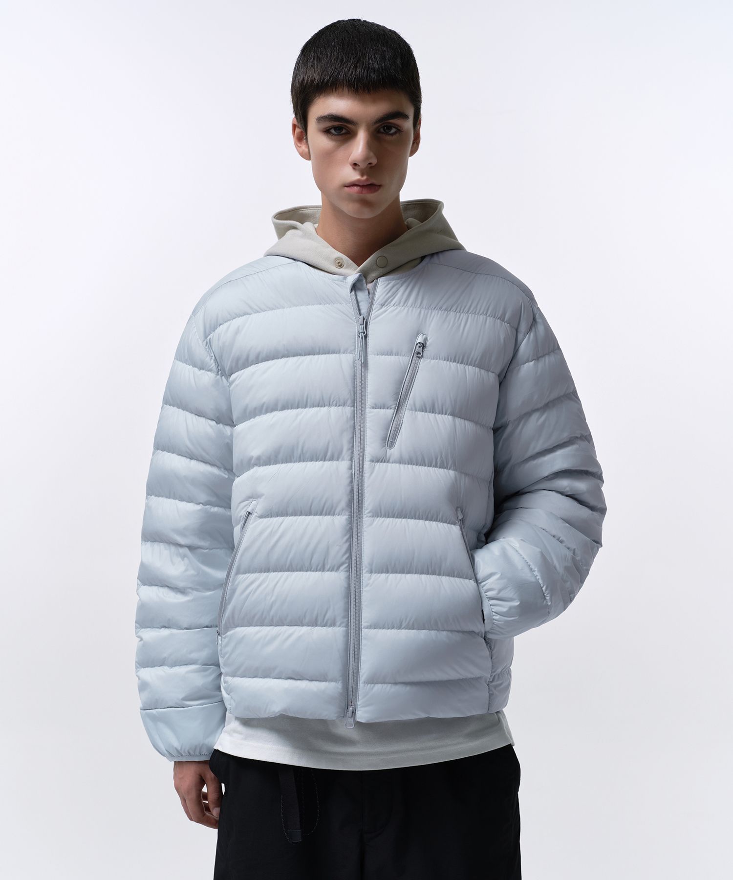 MUSINSA公式 | MUSINSA STANDARD シティレジャーラウンドネックライト