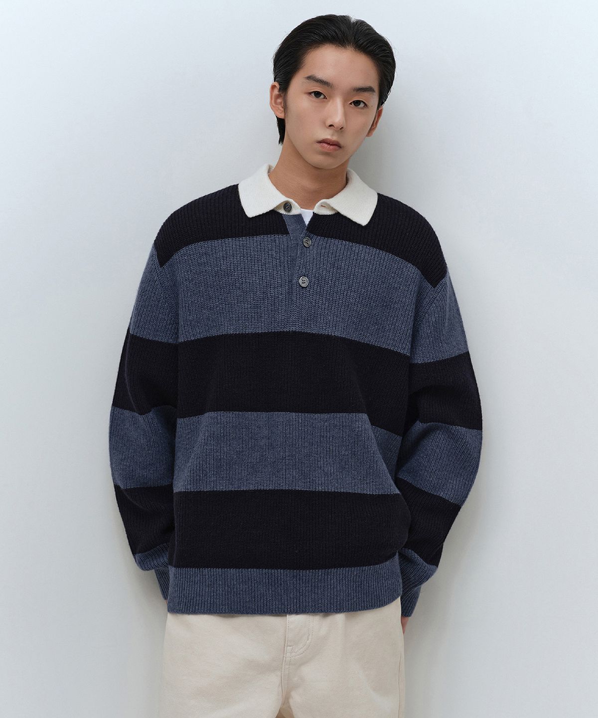 무신사 스탠다드(MUSINSA STANDARD) 리브드 스트라이프 럭비 니트 [네이비/스카이 블루]