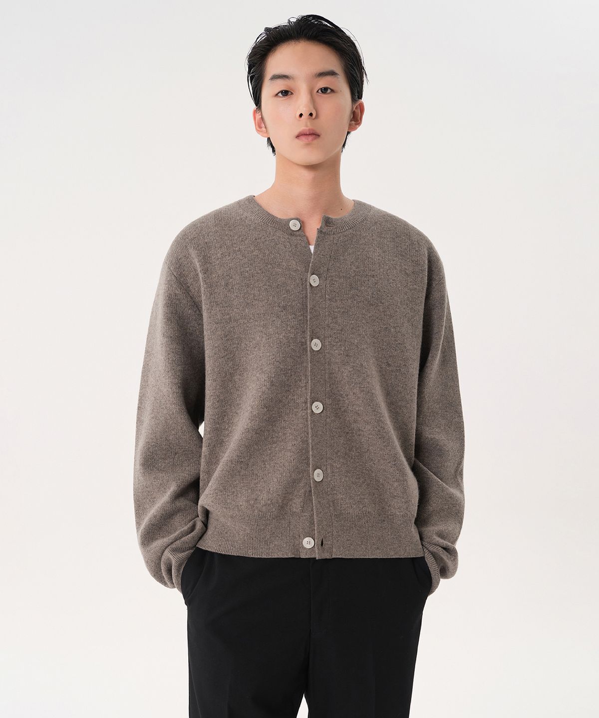 무신사 스탠다드(MUSINSA STANDARD) 라운드 넥 크롭 가디건 [토프]