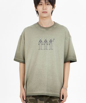 몬스터 스켈레톤 피그먼트 반팔티 카키