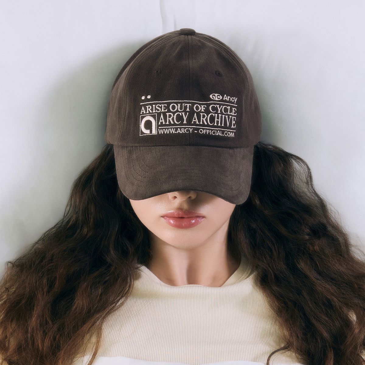 아르씨(ARCY) ARCHIVE BALL CAP [MOCHA]