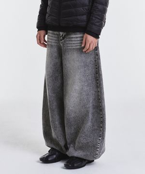 BALLOON FIT DENIM PANTS (ICE GREY)