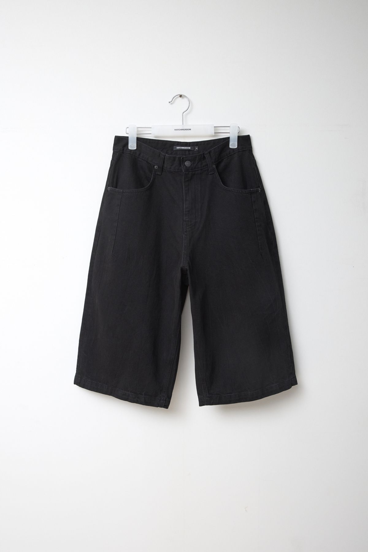 해칭룸(HATCHINGROOM) Bermuda Denim Shorts Crinkle Black