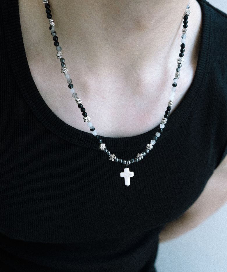 [HANDMADE] Pale Prayer Beads Necklace