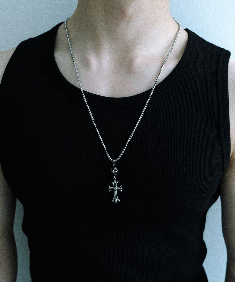 [HANDMADE] Silver Cult Cross Necklace