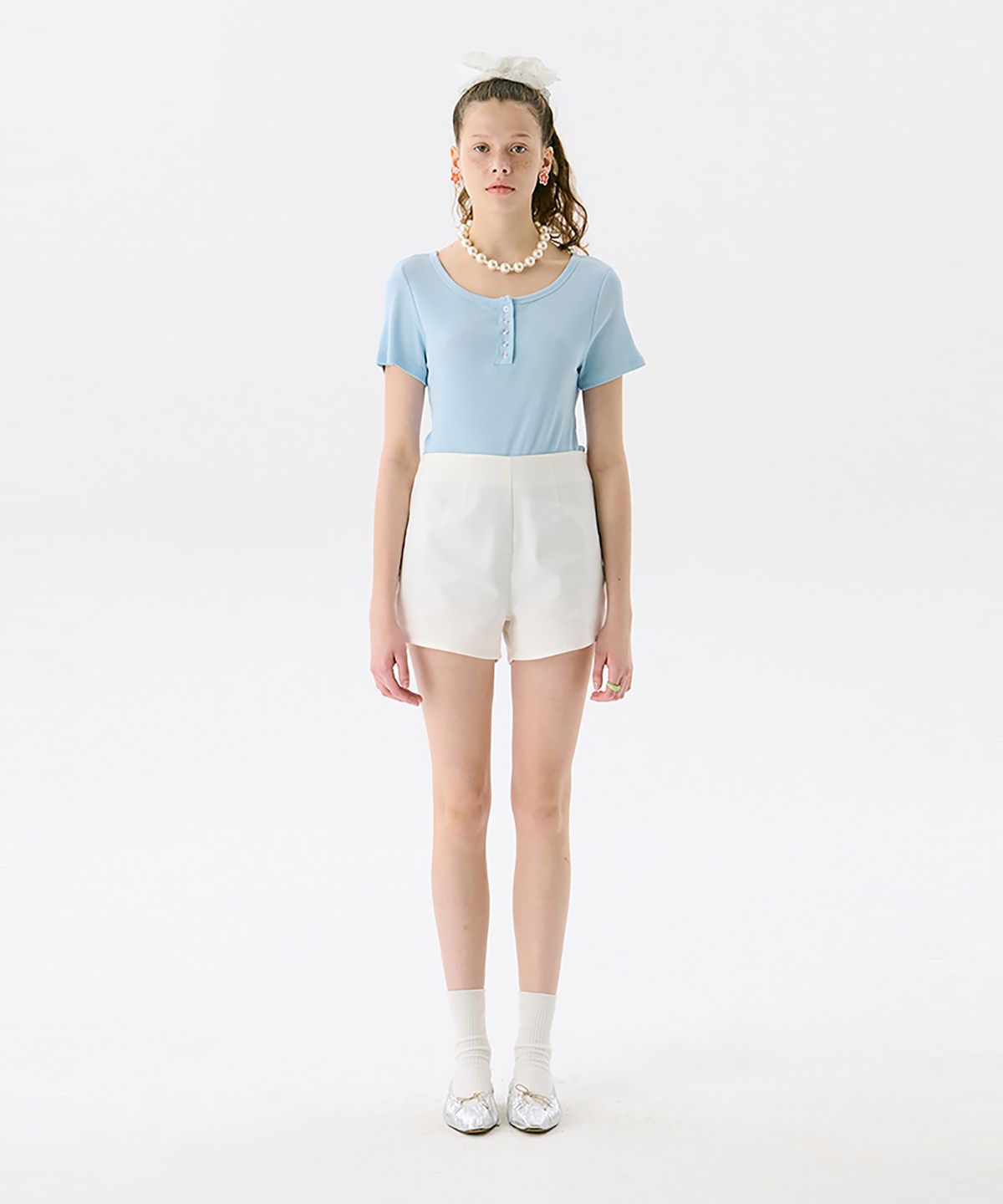 준준스페이스(JUNEJUNE SPACE) Henry Neck Half T_Light Blue(헨리넥 하프 티_라이트 블루)
